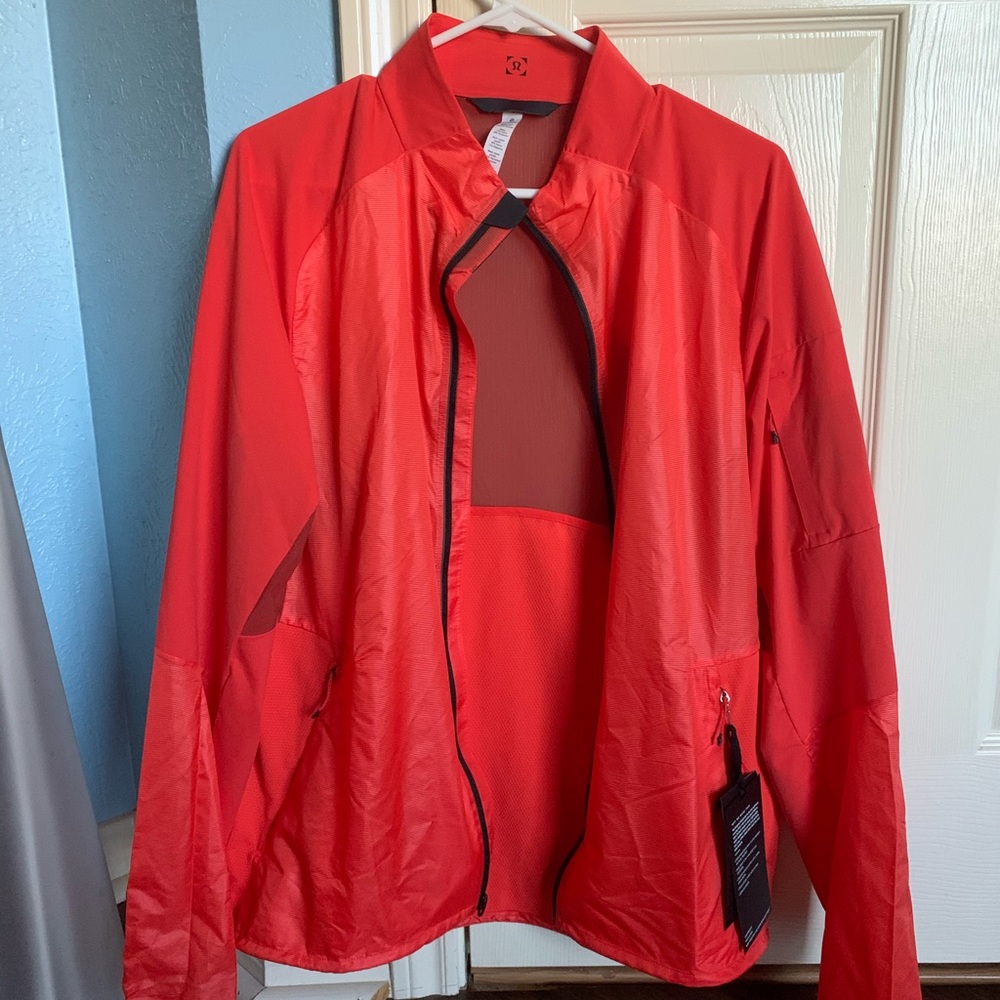 Men’s Lululemon Fast and Free Jacket.